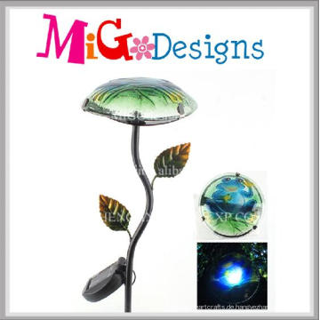 Günstige Großhandel Pilz geformt Solar Light Metal Garden Stake